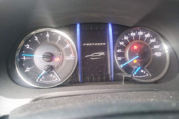 Used Toyota Fortuner 2016 2.7L Middle East Version Instrument Cluster