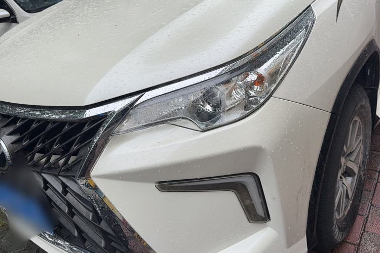 Used Toyota Fortuner 2016 2.7L Middle East Version Left Front Headlight