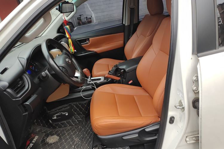 Used Toyota Fortuner 2016 2.7L Middle East Version Left Front Seat