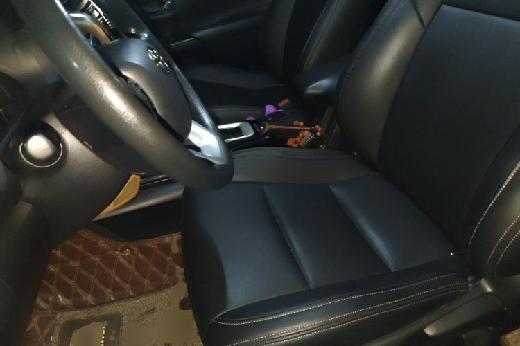 Used Toyota Fortuner 2016 2.7L Middle East Version Left Front Seat