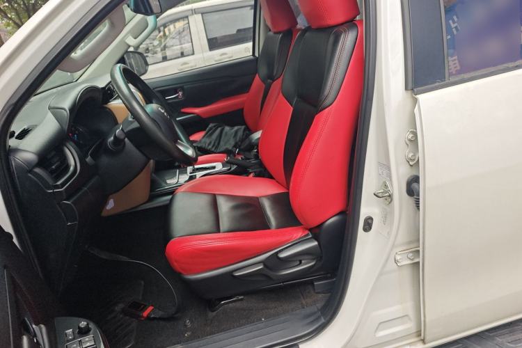 Used Toyota Fortuner 2016 2.7L Middle East Version Left Front Seat