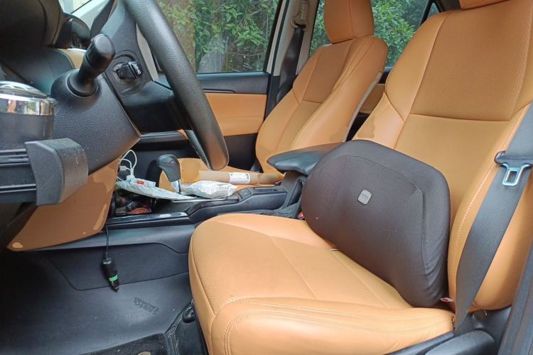 Used Toyota Fortuner 2016 2.7L Middle East Version Left Front Seat