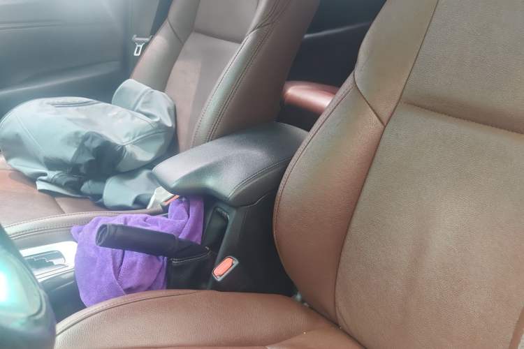 Used Toyota Fortuner 2016 2.7L Middle East Version Left Front Seat