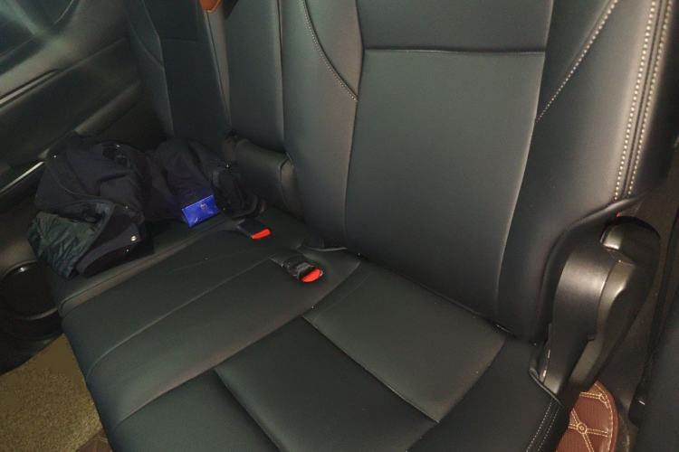 Used Toyota Fortuner 2016 2.7L Middle East Version Left Rear Seat