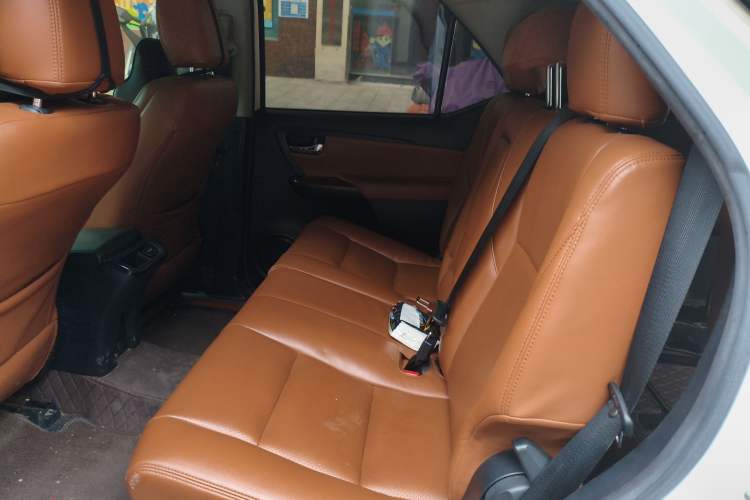 Used Toyota Fortuner 2016 2.7L Middle East Version Left Rear Seat