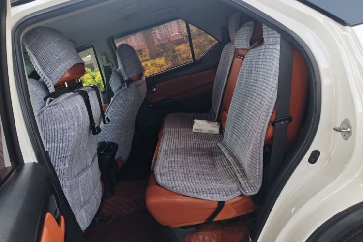 Used Toyota Fortuner 2016 2.7L Middle East Version Left Rear Seat