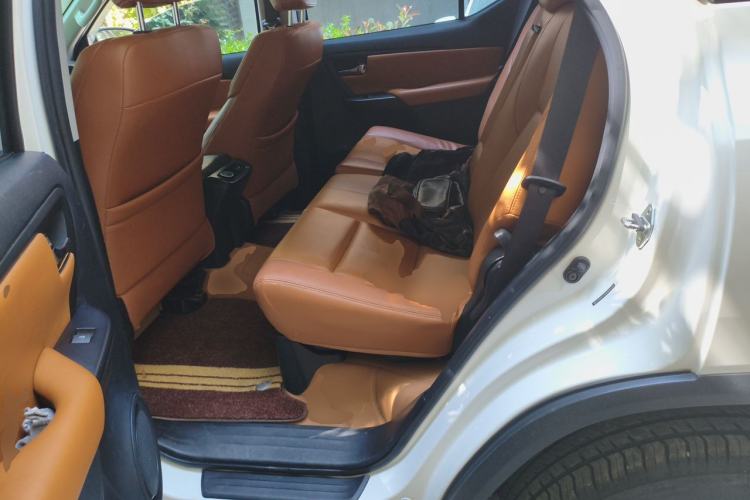 Used Toyota Fortuner 2016 2.7L Middle East Version Left Rear Seat