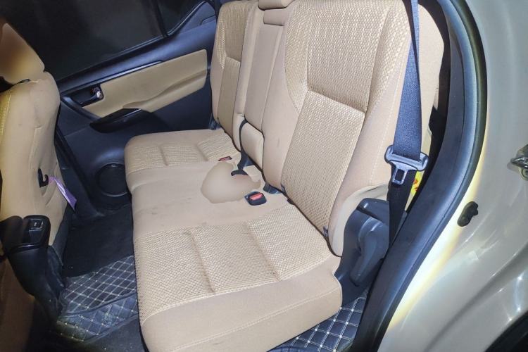 Used Toyota Fortuner 2016 2.7L Middle East Version Left Rear Seat