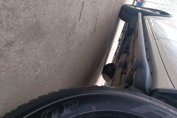 Used Toyota Fortuner 2016 2.7L Middle East Version Left Side Sill
