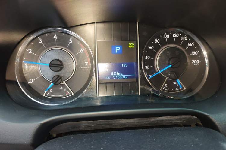 Used Toyota Fortuner  Odometer Close Up
