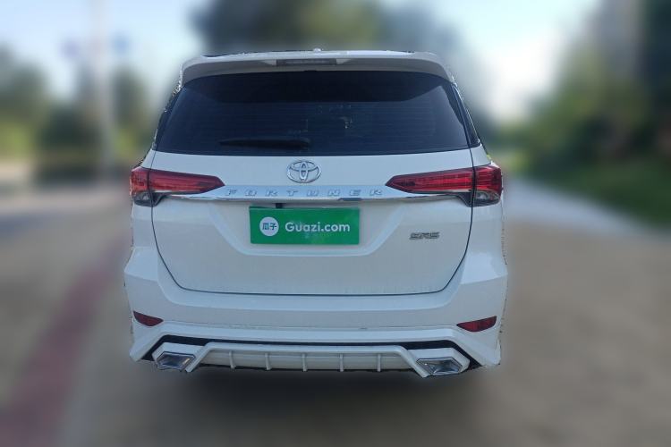 Used Toyota Fortuner 2016 2.7L Middle East Version Rear