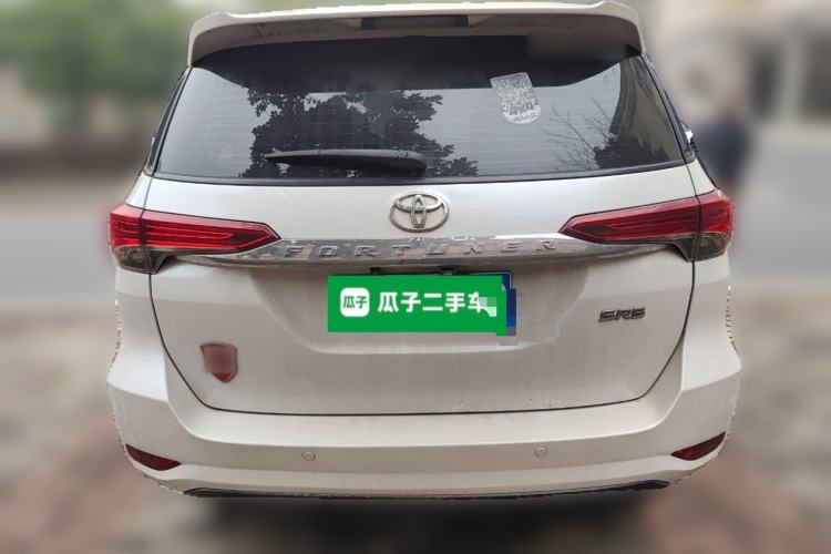 Used Toyota Fortuner 2016 2.7L Middle East Version Rear