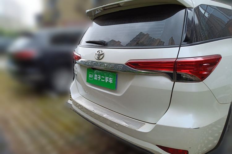 Used Toyota Fortuner 2016 2.7L Middle East Version Rear