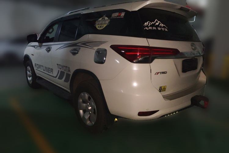 Used Toyota Fortuner 2016 2.7L Middle East Version Rear Left 45 Deg