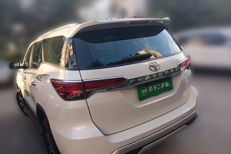 Used Toyota Fortuner 2016 2.7L Middle East Version Rear Left 45 Deg