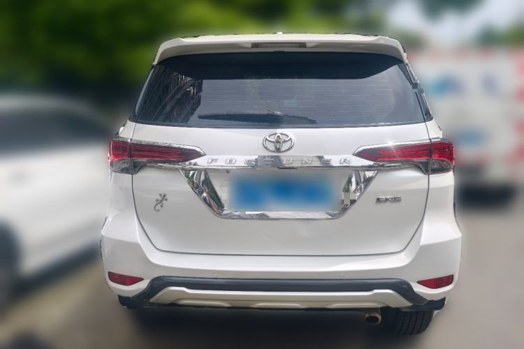 Used Toyota Fortuner 2016 2.7L Middle East Version Rear