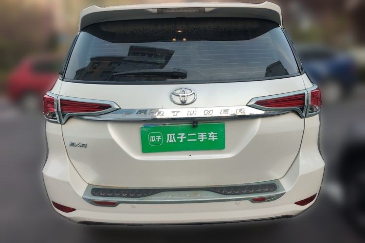 Used Toyota Fortuner  Rear
