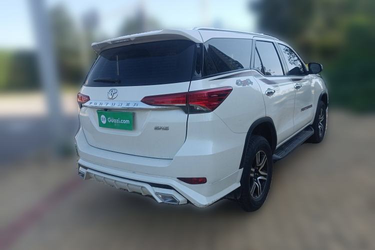 Used Toyota Fortuner 2016 2.7L Middle East Version Rear Right 45 Deg