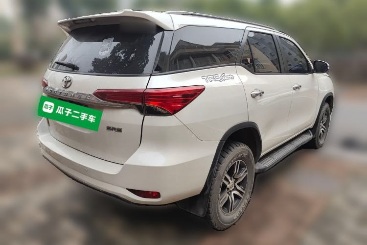 Used Toyota Fortuner 2016 2.7L Middle East Version Rear Right 45 Deg