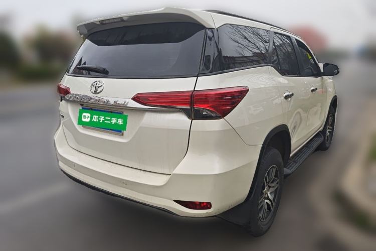 Used Toyota Fortuner 2016 2.7L Middle East Version Rear Right 45 Deg