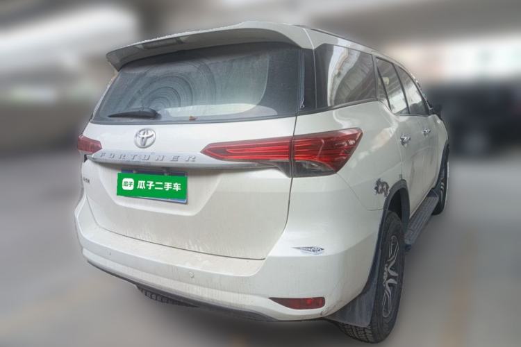 Used Toyota Fortuner 2016 2.7L Middle East Version Rear Right 45 Deg