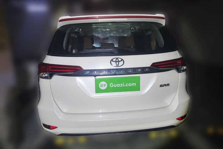 Used Toyota Fortuner 2016 2.7L Middle East Version Rear