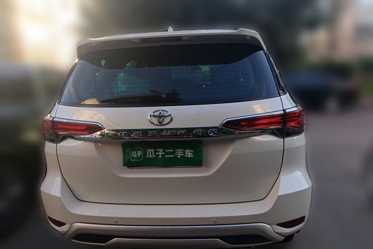 Used Toyota Fortuner 2016 2.7L Middle East Version Rear