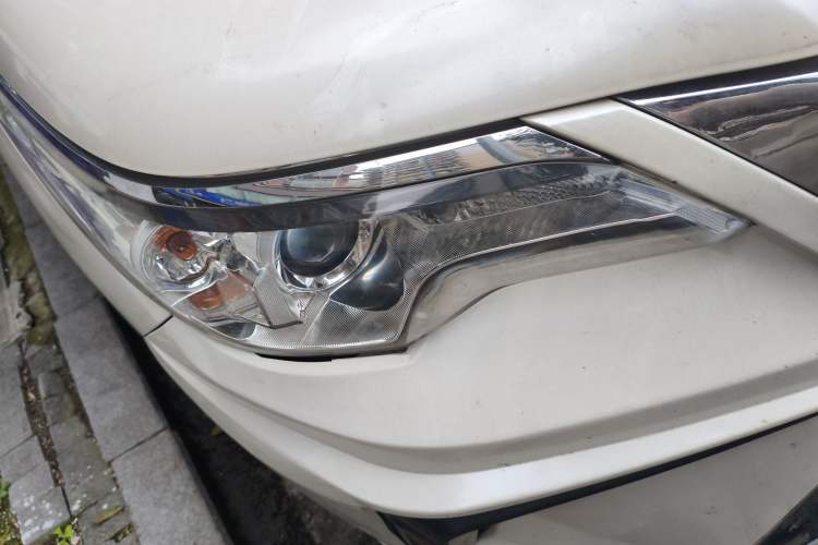 Used Toyota Fortuner 2016 2.7L Middle East Version Right Front Headlight