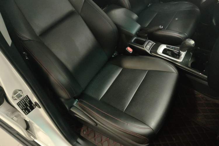 Used Toyota Fortuner 2016 2.7L Middle East Version Right Front Seat