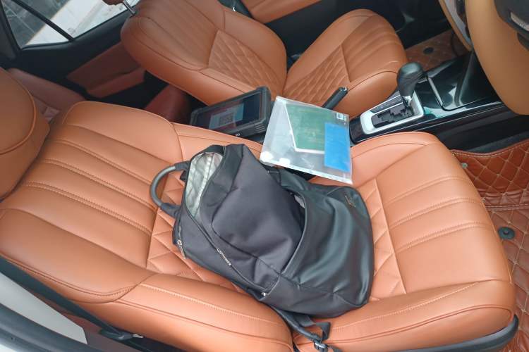 Used Toyota Fortuner 2016 2.7L Middle East Version Right Front Seat
