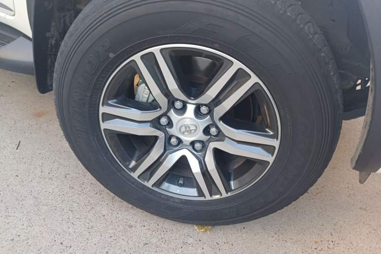Used Toyota Fortuner 2016 2.7L Middle East Version Right Front Wheel Hub