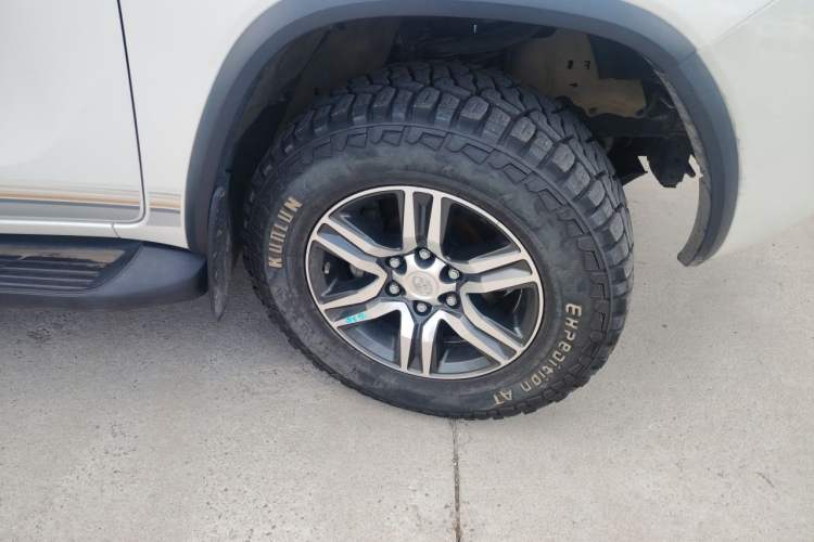 Used Toyota Fortuner 2016 2.7L Middle East Version Right Front Wheel Hub
