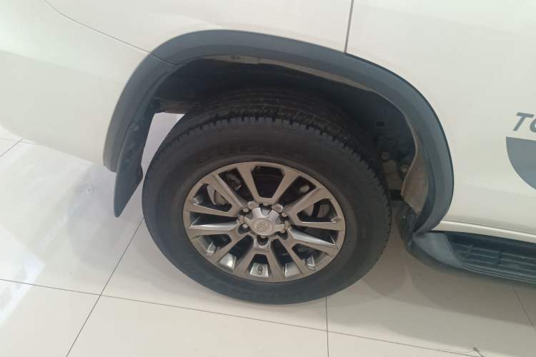 Used Toyota Fortuner 2016 2.7L Middle East Version Right Rear Wheel Hub