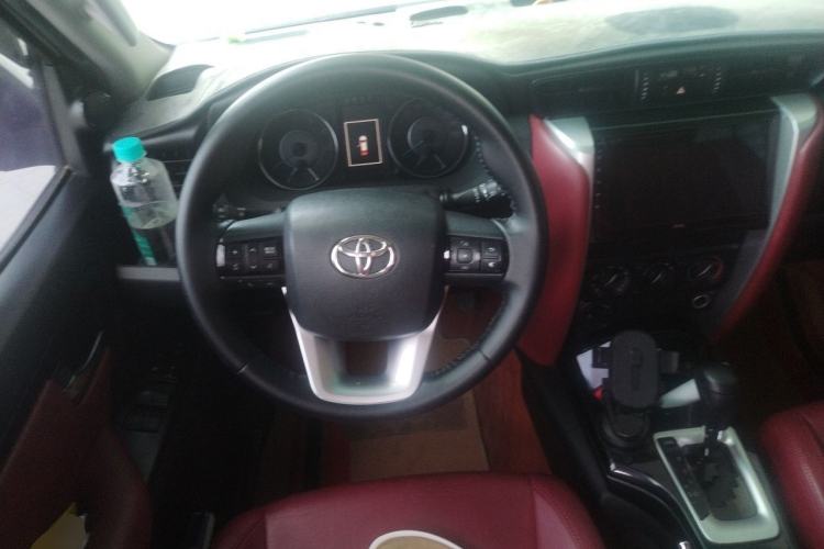 Used Toyota Fortuner 2016 2.7L Middle East Version Steering Wheel