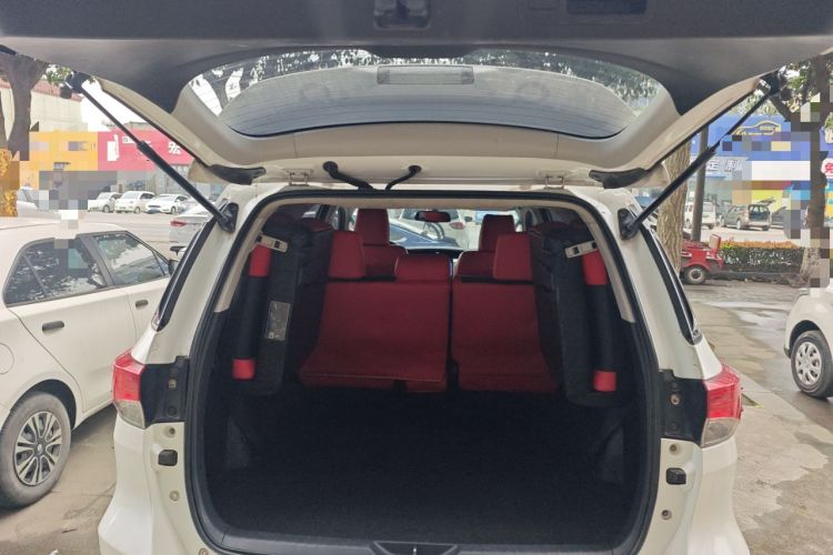 Used Toyota Fortuner 2016 2.7L Middle East Version Trunk