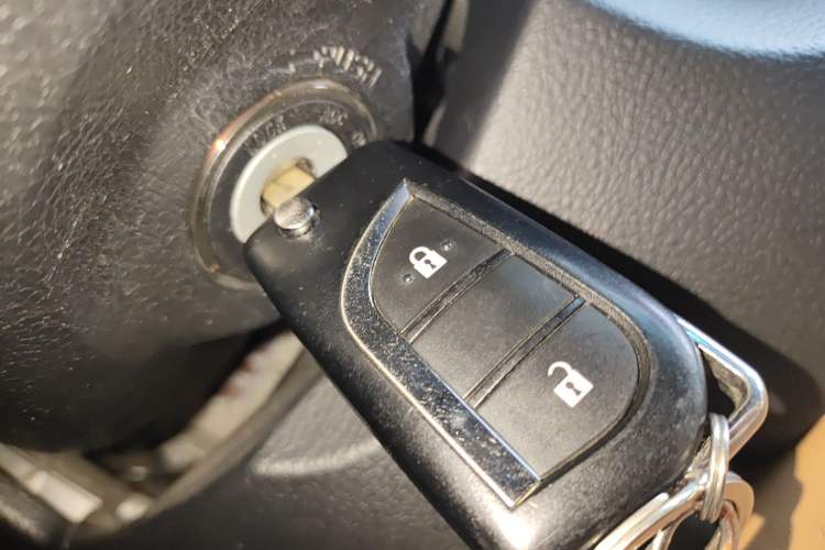 Used Toyota Fortuner 2016 2.7L Middle East Version Vehicle Key