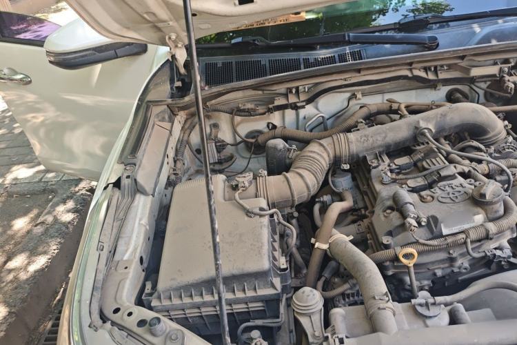 Used Toyota Fortuner  Engine Bay Right