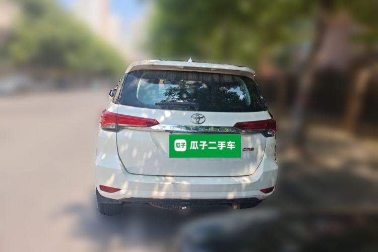 Used Toyota Fortuner  Rear