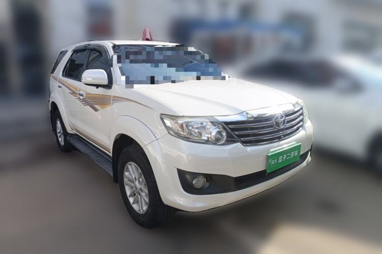 Used Toyota Fortuner  Front Right 45 Deg