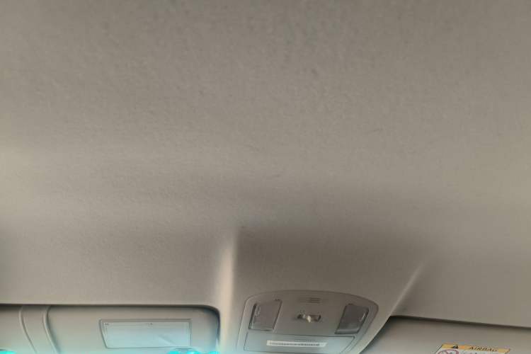 Used Toyota Fortuner  Headliner