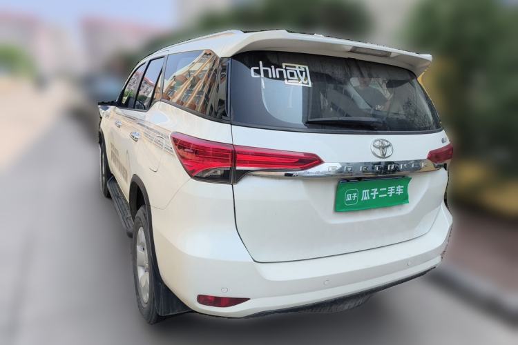 Used Toyota Fortuner  Rear Left 45 Deg