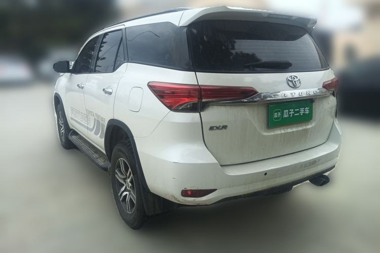 Used Toyota Fortuner  Rear Left 45 Deg