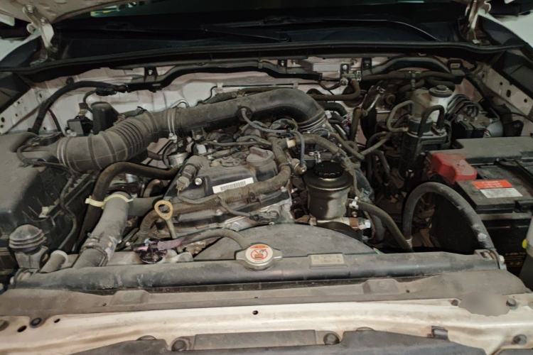 Used Toyota Fortuner  Engine Bay