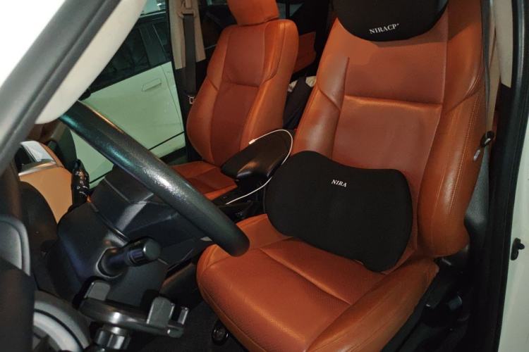 Used Toyota Fortuner  Left Front Seat