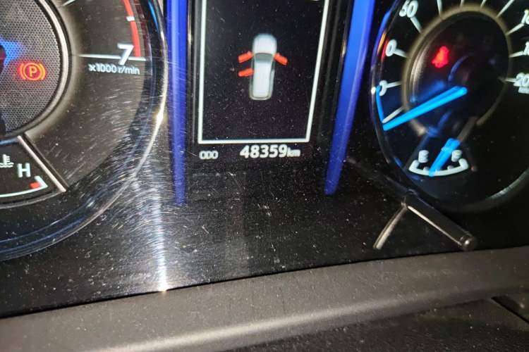 Used Toyota Fortuner  Odometer Close Up