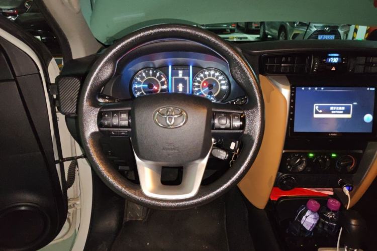 Used Toyota Fortuner  Steering Wheel