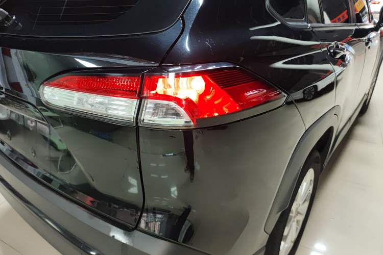 Used Toyota FRONTLANDER 2022 2.0L CVT Leading Edition Exterior 6
