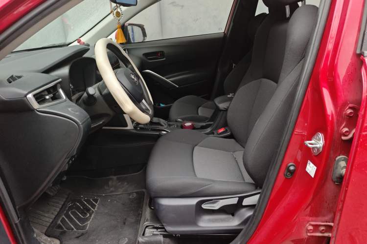 Used Toyota FRONTLANDER 2022 2.0L CVT Leading Edition Left Front Seat