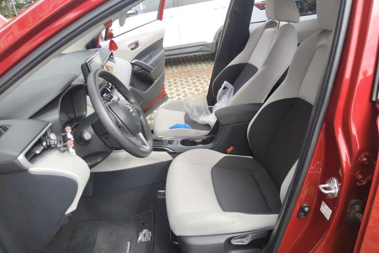 Used Toyota FRONTLANDER 2022 2.0L CVT Leading Edition Left Front Seat
