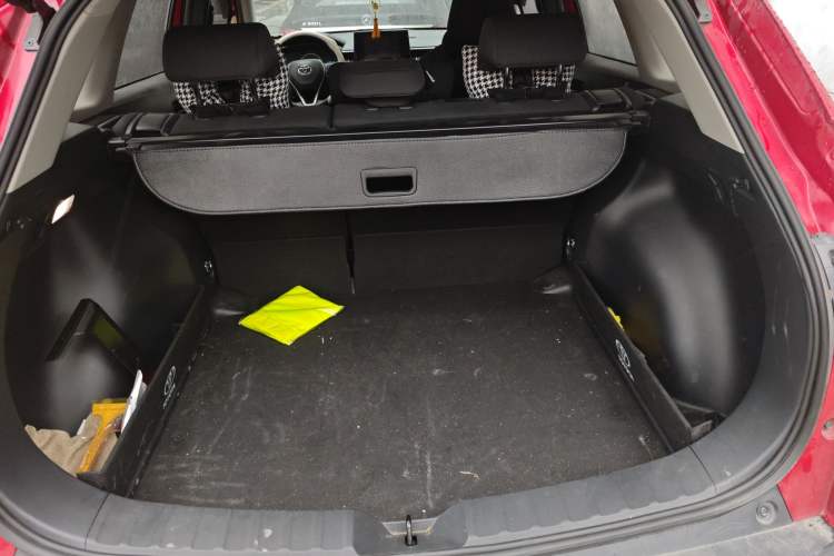 Used Toyota FRONTLANDER 2022 2.0L CVT Leading Edition Trunk